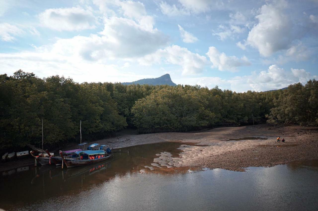 クンスーク ムエ タイ ホステル Ao Nang エクステリア 写真